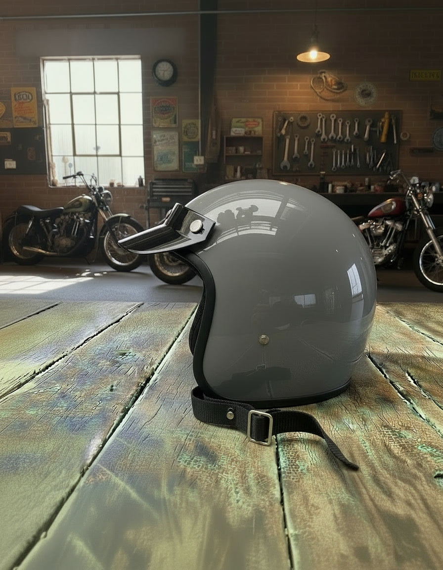 Retro Helmet - Grey