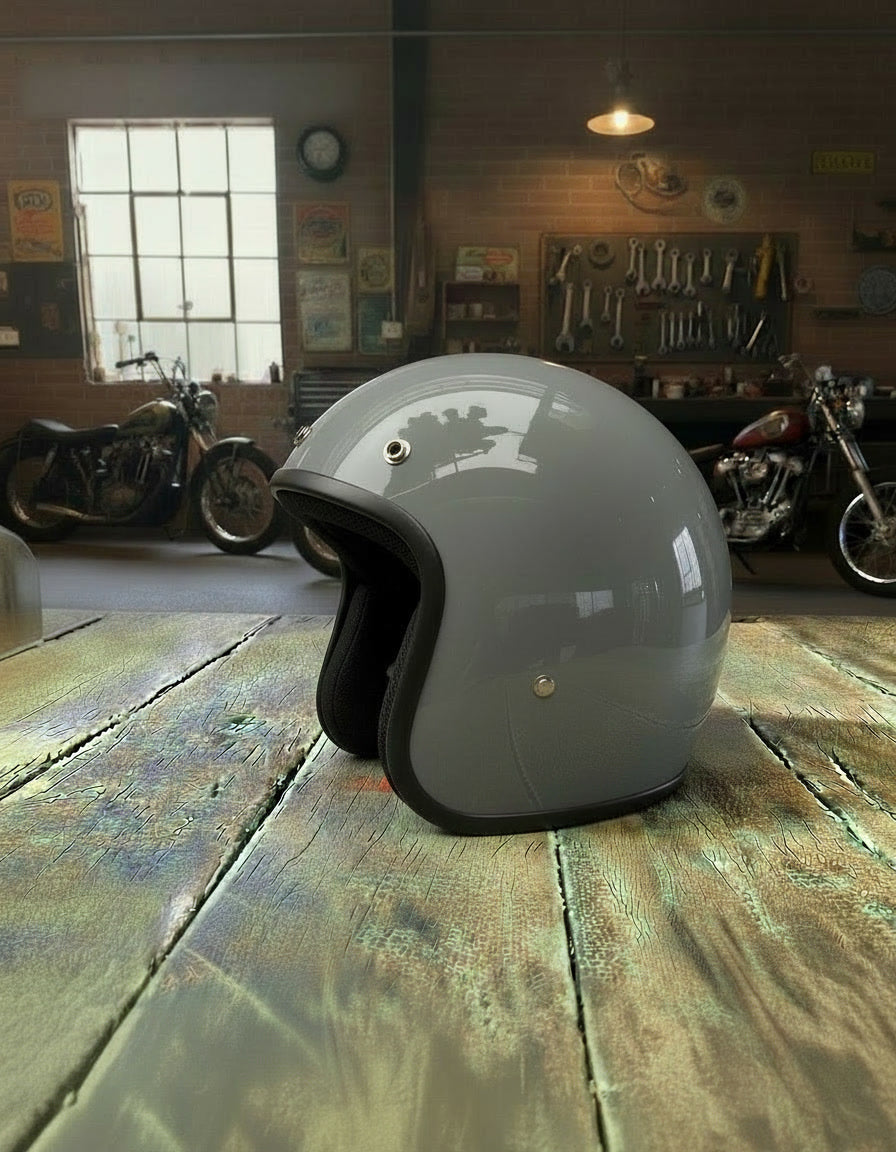 Retro Helmet - Grey